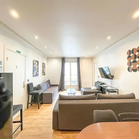 Apartment Urban Flat 104 - 4 Bedroom Flat Opera *